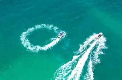 Tour de jet ski de 2 horas: Praia Flamingo até praia Honeymoon