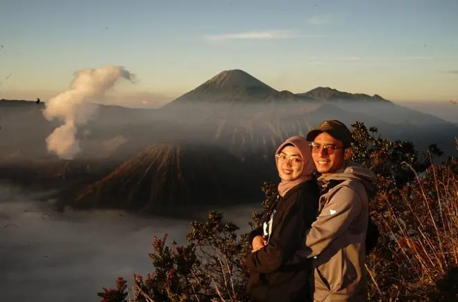 Mount Bromo sunrise tour: Private jeep & crater hike