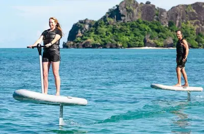 Flite Scooter sur le fjord d’Oslo : Initiation au hydrofoil électrique