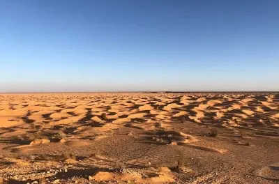 Da Djerba a Tataouine con sosta al campo nel deserto di Ksar Ghilane