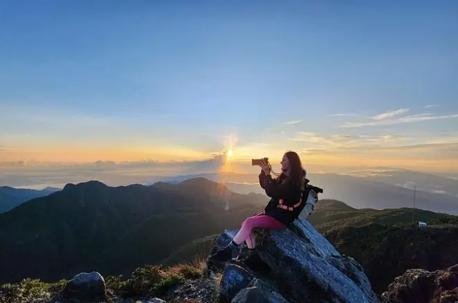 Ascenso nocturno al volcán Barú para ver el amanecer en Panamá