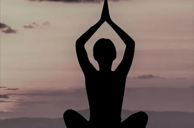 Aula de yoga, pranayama e meditação em Mysore com guru certificado