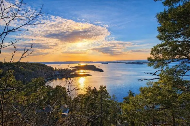 Ilha Malmøya: Caminhada guiada com waffle e vista do fiorde