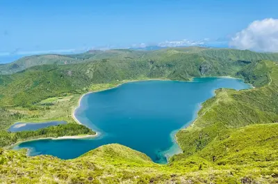 São Miguel Island hiking tour with guide: Waterfalls and lagoons