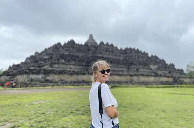 Mount Merapi Sunrise, Borobudur & Prambanan Temple Tour