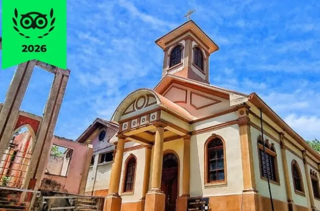 San Lucas Island tour: Dolphins and historic penitentiary