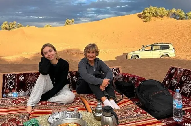 Sahara Desert 2-Day Tour: Camel Trek & Sand Bread Cooking