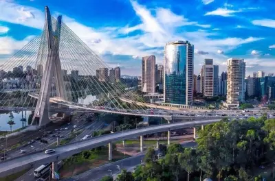 São Paulo privato: Beco do Batman, cattedrale e parco Ibirapuera