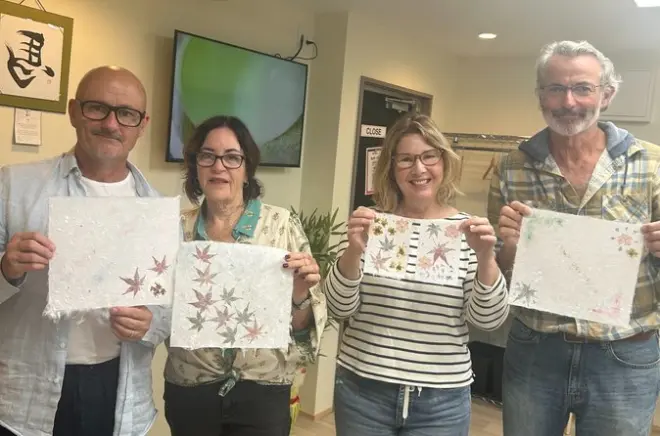 Fabricación de washi en Hakone: Crea tu propia obra japonesa