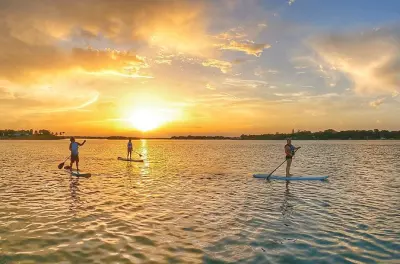 Sonnenuntergang-Paddleboarding in Jupiter: Geführte 90-minütige Tour