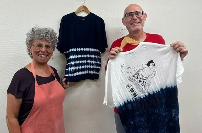 Indigo Dyeing Class in Osaka: Dye Your Own Cloth