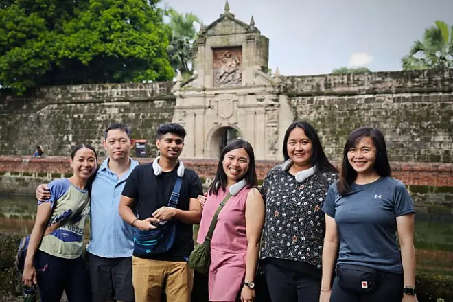 Intramuros Spaziergang: Fort Santiago & San Agustin Kirche