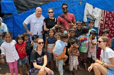 Gufran's Slum Home Tour in Mumbai: Meet a Local Family