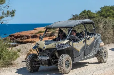 Buggy a Ibiza: Tour tra villaggi e spiagge