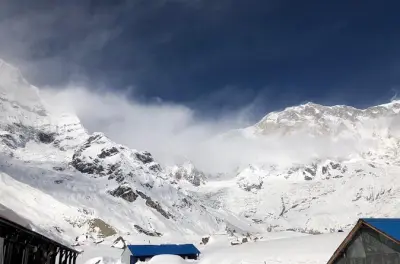 Camino al campamento base de Annapurna desde Pokhara: Trekking guiado de 7 días