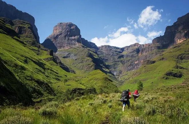 Caminhada de meio dia nas montanhas Drakensberg saindo de Durban