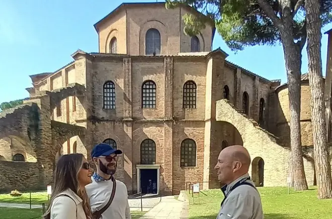 Tour di un giorno a Ravenna: Mosaici bizantini e pranzo di pesce