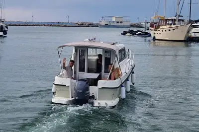 Bateau privé d’Izola à Piran et Strunjan avec baignade aux White Rocks