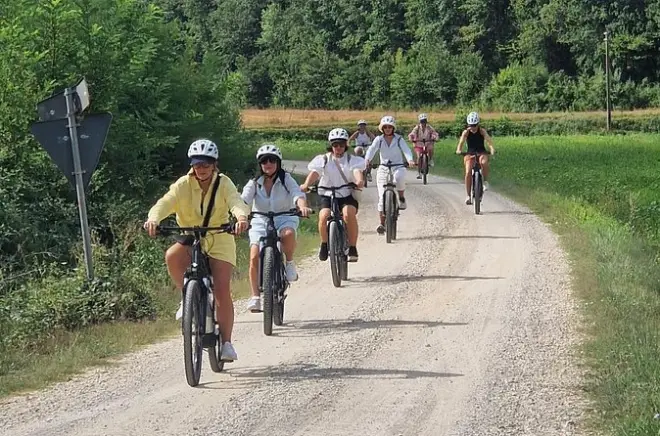 Tour in e-bike da Città di Castello ai borghi medievali