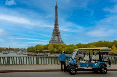 Descubre parís en un carrito eléctrico privado con recogida, guía local y paradas en montmartre, sacré-cœur y más. tú eliges el ritmo y el recorrido.