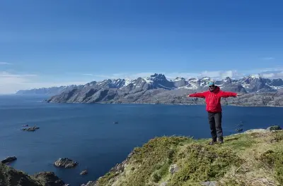 Randonnée privée à Lofoten avec un guide de montagne français