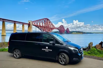 Traslado privado de Glasgow a Edimburgo en minivan de lujo