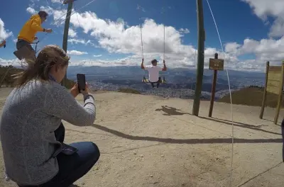 Quito teleferica, Mitad del Mundo e cratere Pululahua: Tour privato
