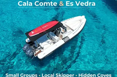 Balade en bateau privé Cala Comte et Es Vedrá : Snorkeling et paddle