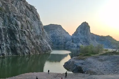 Nanjing Wanderung: Versteckte Pfade mit lokalem Guide