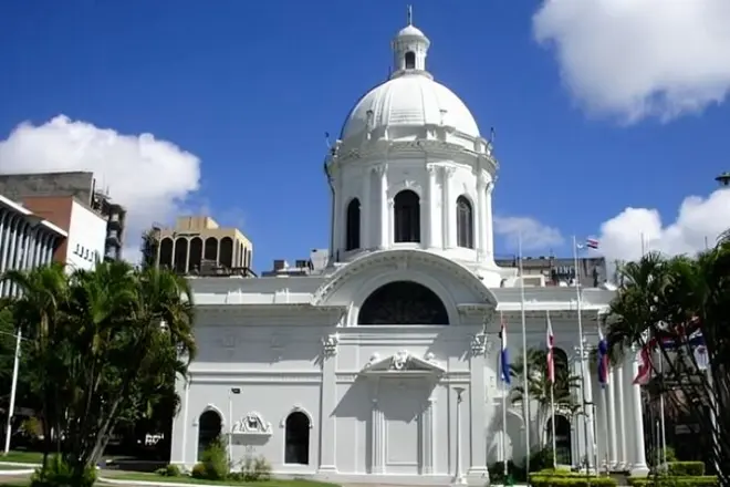 Tour a piedi ad Asunción: Monumenti storici