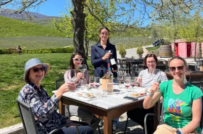 Desde Tesalónica, visita privada a Vergina, Naousa y Edessa
