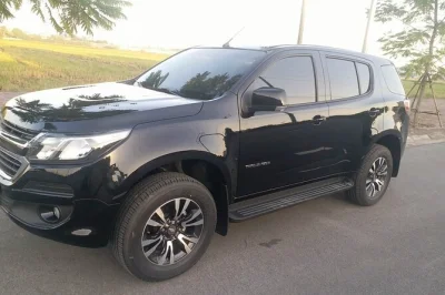 Buchen sie einen privaten flughafentransfer in hanoi. zuverlässige fahrer, pünktlich, all-inclusive-preis und 24/7 englischer support. einfach und bequem buchen.