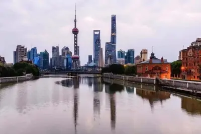 Shanghai : Bund, temples et croisière privée sur le Huangpu
