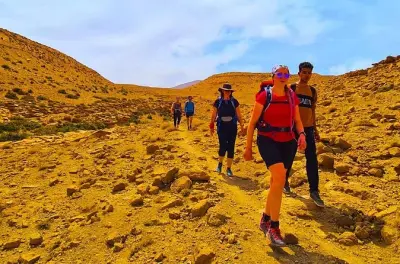 Escursione nella gola di Todra con visita a famiglia nomade