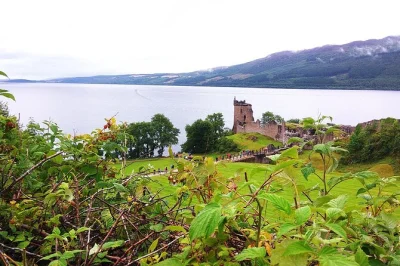 Explore loch ness, caledonian canal, blair castle & more on a 2-day scotland tour with local guide, whisky tasting, and highland landscapes. breakfast included.