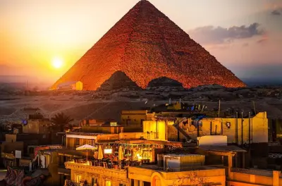 Traslado privado con aire acondicionado de Soma Bay a Giza