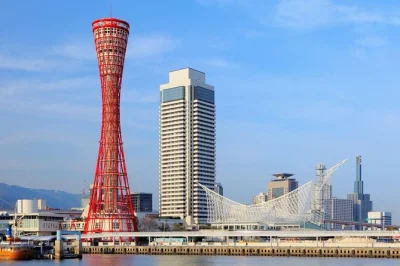 Entdecke kobe bei einer privaten, maßgeschneiderten tour: spaziere entlang der maiko marine promenade, überquere die akashi-kaikyo-brücke, erkunde kitano und genieße die aussicht vom berg rokko. i