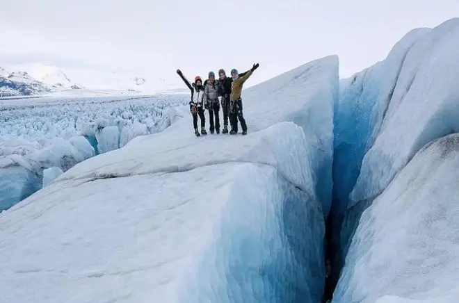 Private Glacier Hike with Photos: Falljökull Glacier