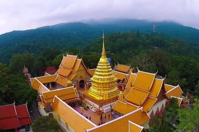 Entdecke chiang mais tempel wie doi suthep und wat chedi luang auf einer geführten halbtagestour mit hotelabholung. erlebe atemberaubende ausblicke und historische stätten.