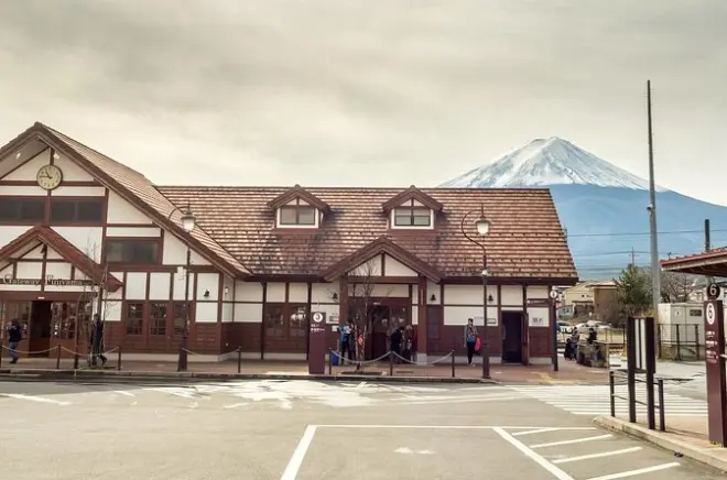 Bus Kawaguchiko-Tokyo con sosta al Mt. Fuji e arrivo a Yaesu