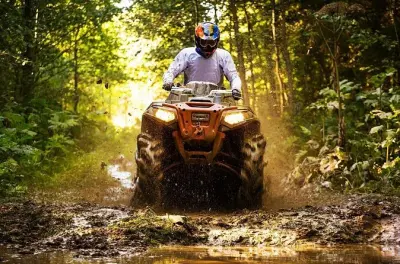 Bambusfloßfahrt in Ocho Rios: ATV, Reiten & Blue Hole