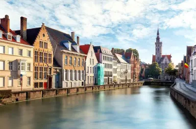 Amsterdam to Bruges private transfer: Luxury sedan or minivan