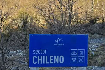 Torres del Paine Base Trek: Full-day guided hike from Puerto Natales