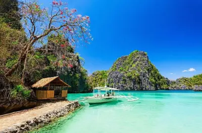 Tour des îles de Coron : Six lacs et jardins de corail