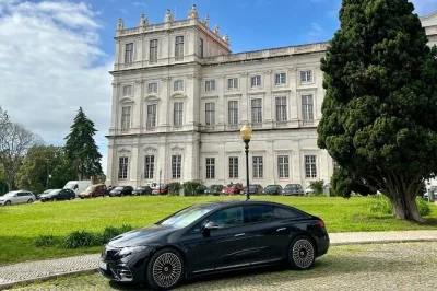 Scopri sintra, cascais e belém con un tour privato che include i biglietti per il palazzo pena e il monastero dos jerónimos. trasferimento dall’hotel e guida locale esperta inclusi.