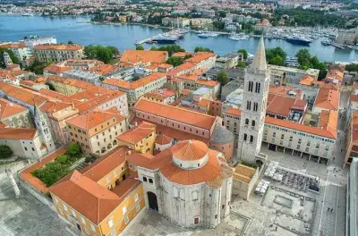 De Šibenik à Krka, Trogir et Split avec transfert privé