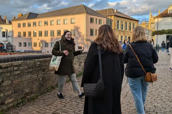 História de poder, mulheres e LGBTQ+ em Cambridge: 90 minutos