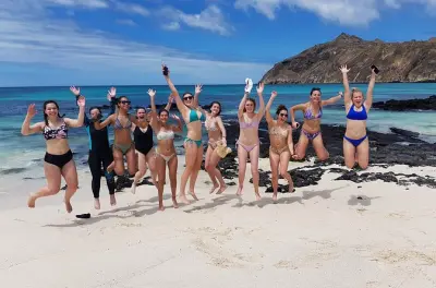Îles Galápagos 18 jours : Guides naturalistes, groupes étudiants