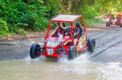 Super buggy en Puerto Plata: Maneja tu propio ATV off-road