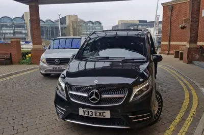 Traslado privado de Nottinghamshire al aeropuerto London Heathrow